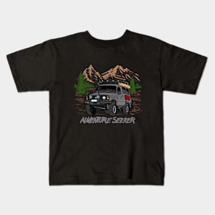 Land Cruiser Adventure Seeker - Grey Kids T-Shirt